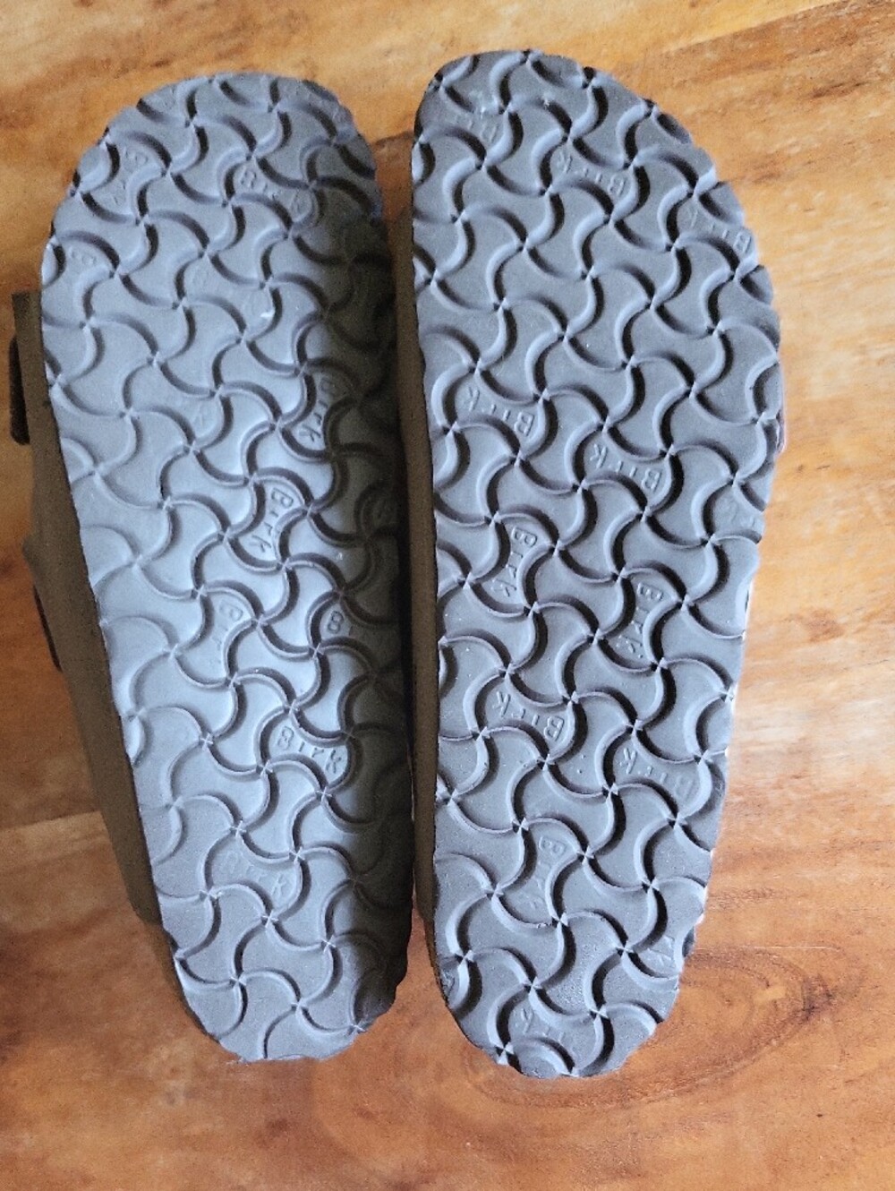 Birkenstock Arizonas Size 41 - Picture 3 of 6